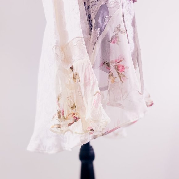 Womenโs Silk Boho Lace Kimono Romantic Rose Tunic Spencer Alexis Vintage Elegant - Picture 11 of 16